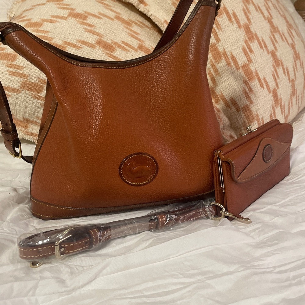 Purse with free matching wallet